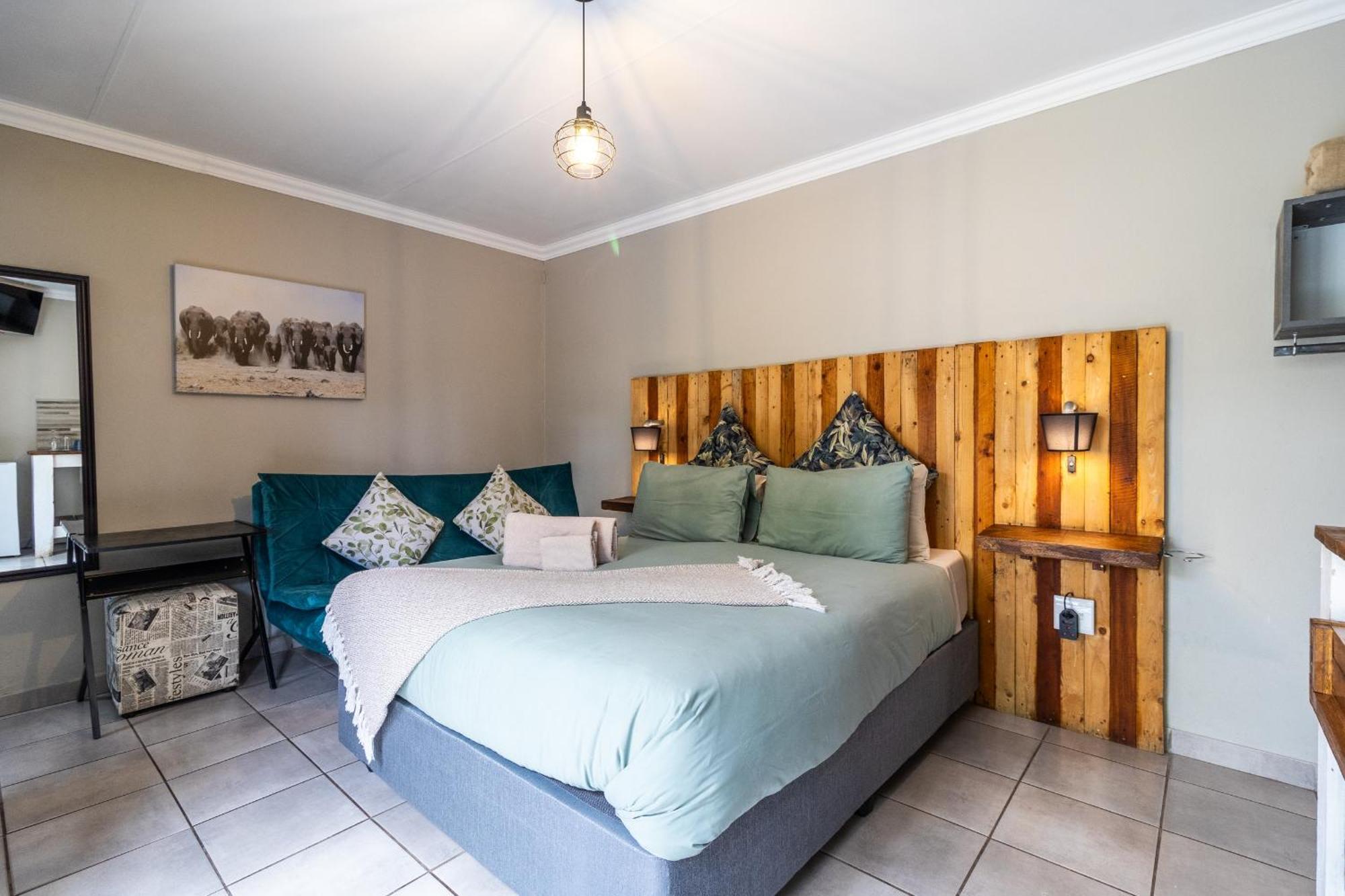 Bosveld In Die Stad 2 Guesthouse Alberton Exterior photo