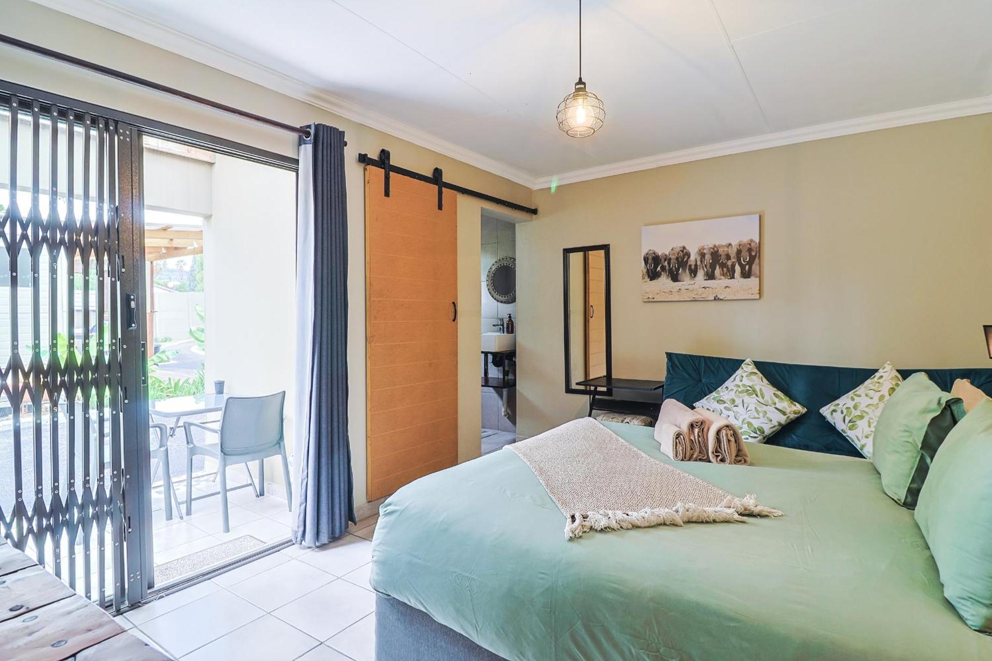 Bosveld In Die Stad 2 Guesthouse Alberton Exterior photo